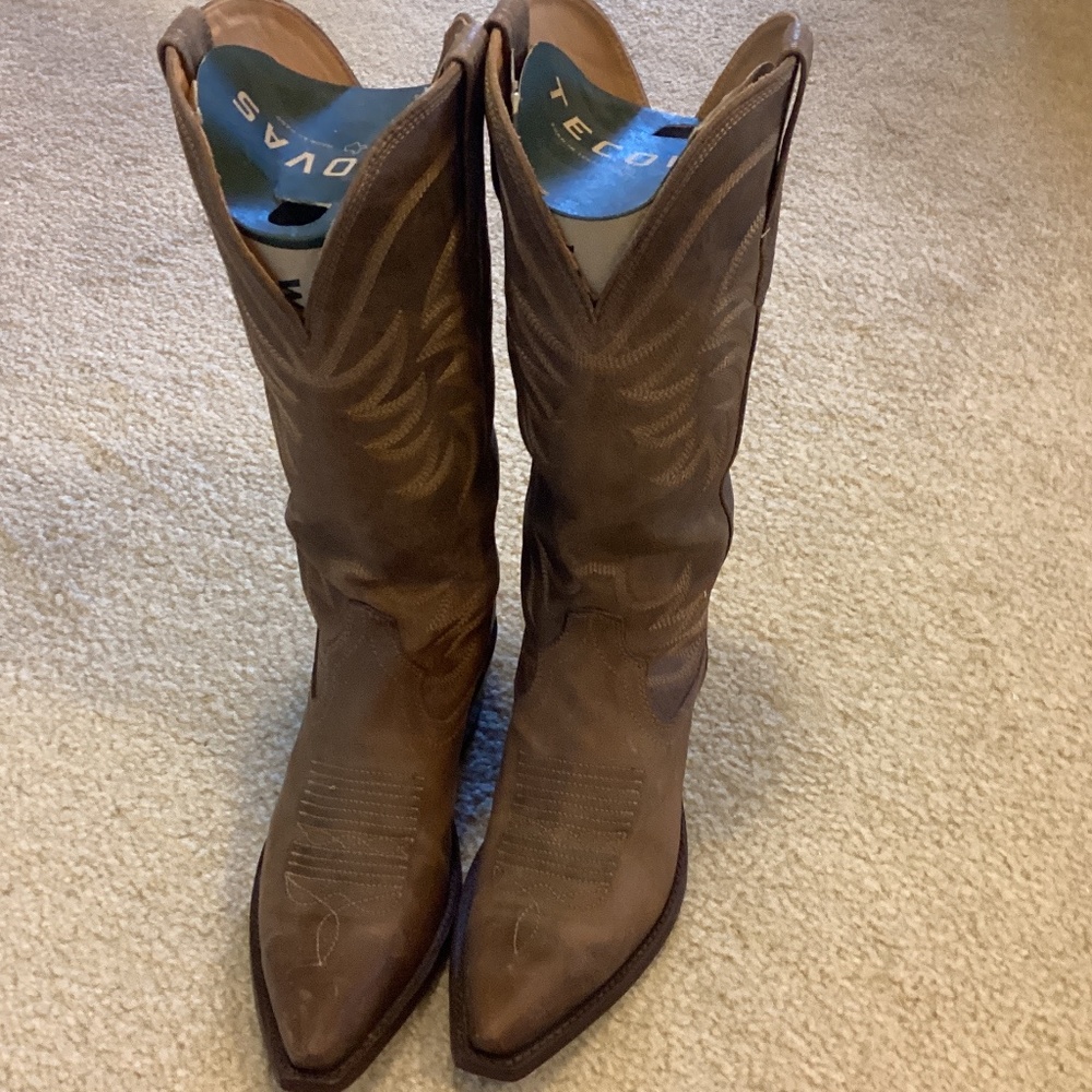 Tecovas Annie Cafe Goat size 7.5 woman’s